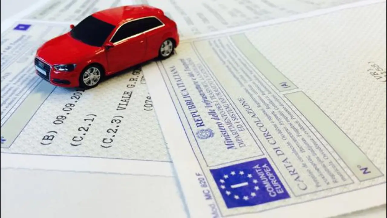 Bollo auto 2025: ecco tutto quello che occorre sapere per il rinnovo