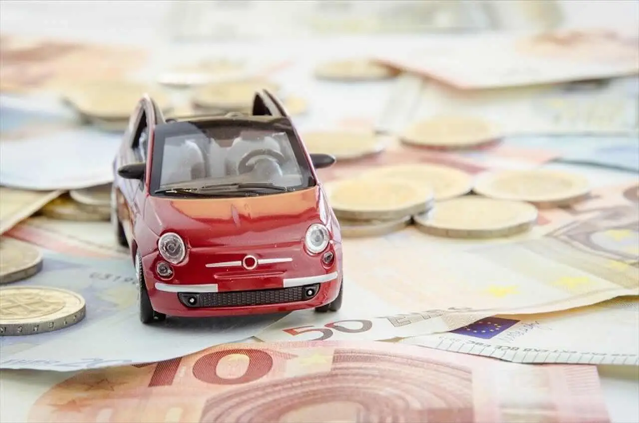Bollo auto 2025: ecco tutto quello che occorre sapere per il rinnovo Immagine selezionata