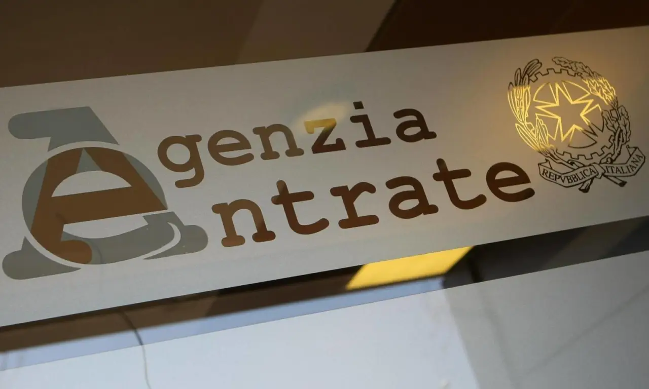 Obbligo di conto bancario per tutti: al via i controlli dell’Agenzia delle Entrate sui pagamenti in contanti Obbligo di conto bancario per tutti: al via i controlli dell’Agenzia delle Entrate sui pagamenti in contanti